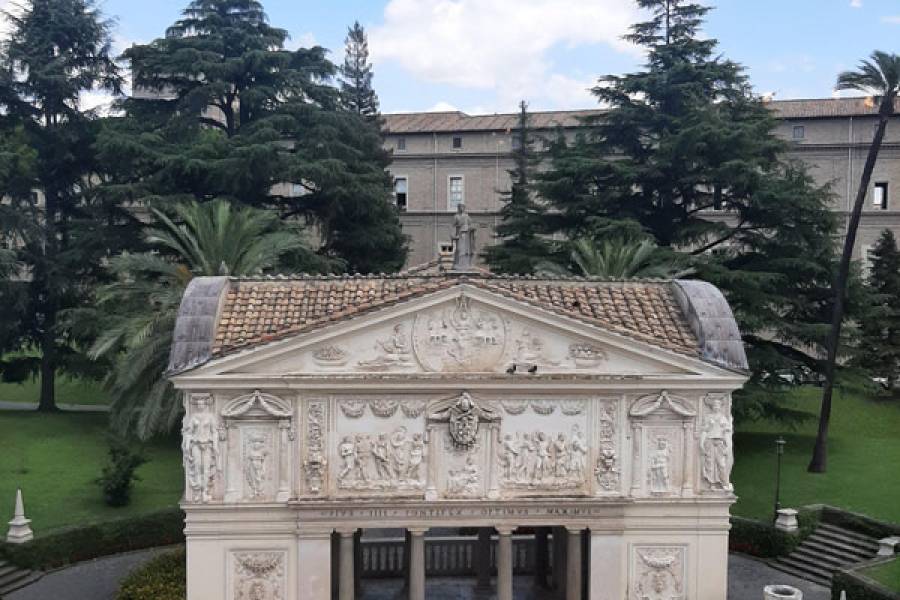 Giovedì 9 Novembre ore 15:30  Visita alla Casina Pio IV nei Giardini Vaticani sede dell'Accademia delle Scienze